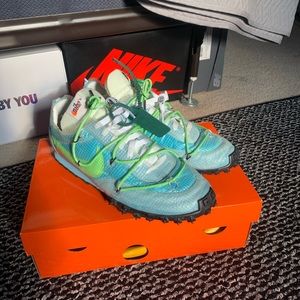 Nike Off-White Waffle Racer “Vivid Sky”